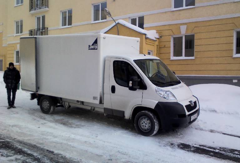 Заказ машины переезд перевезти 4 места 1х1х2.2 из Москва в Александров